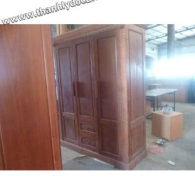 Tủ gỗ xoan 3 buồng