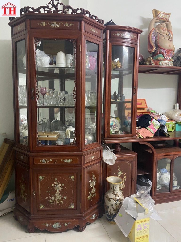 Tủ gỗ trưng bày