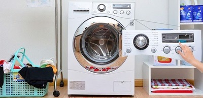kiểm tra bảng điều khiển khi mua máy giặt cũ