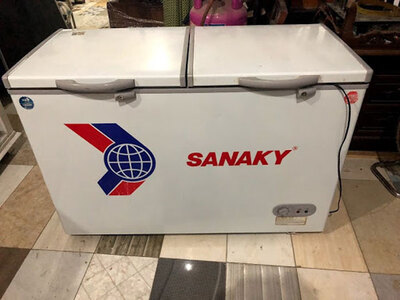 tủ đông cũ thanh lý sanaky