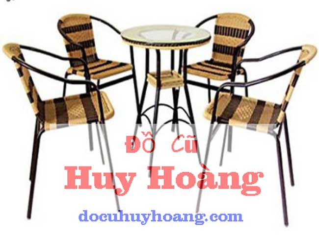 Bàn ghế giả mây thanh lý tại chợ đồ cũ Huy Hoàng - Mẫu 1