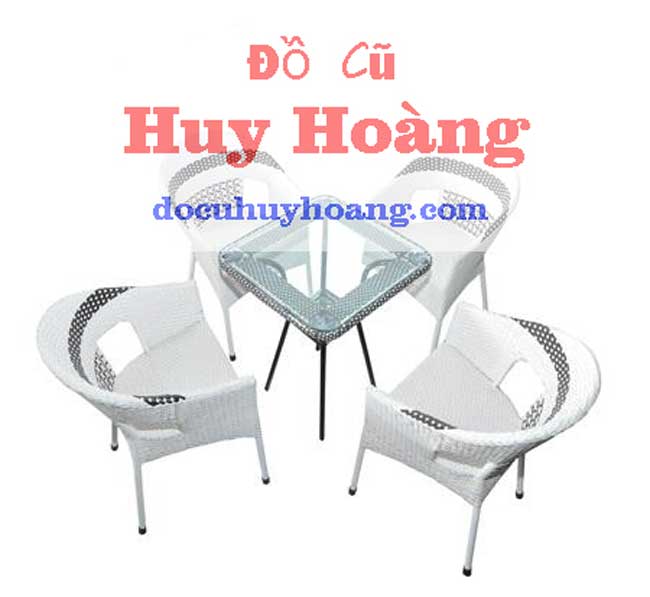 Bàn ghế giả mây thanh lý tại chợ đồ cũ Huy Hoàng - Mẫu 2