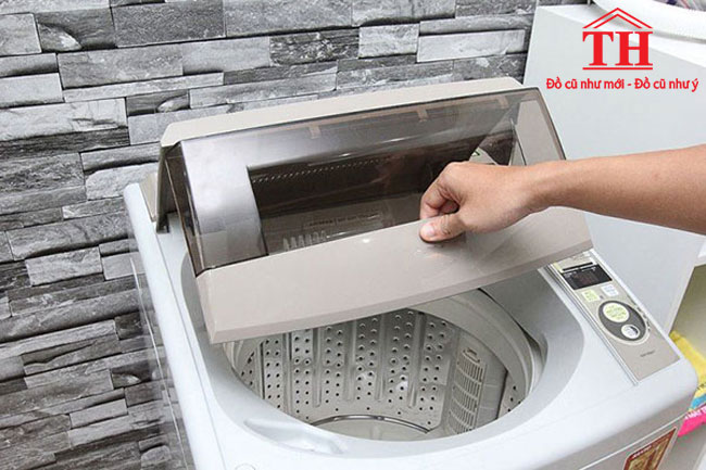 Kiểm tra tổng quan bên ngoài máy giặt