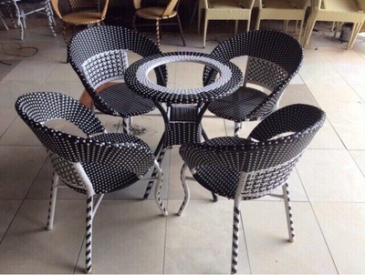 Bàn ghế cafe nhựa giả mây TT01