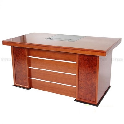 Thanh lý bàn giám đốc TT01